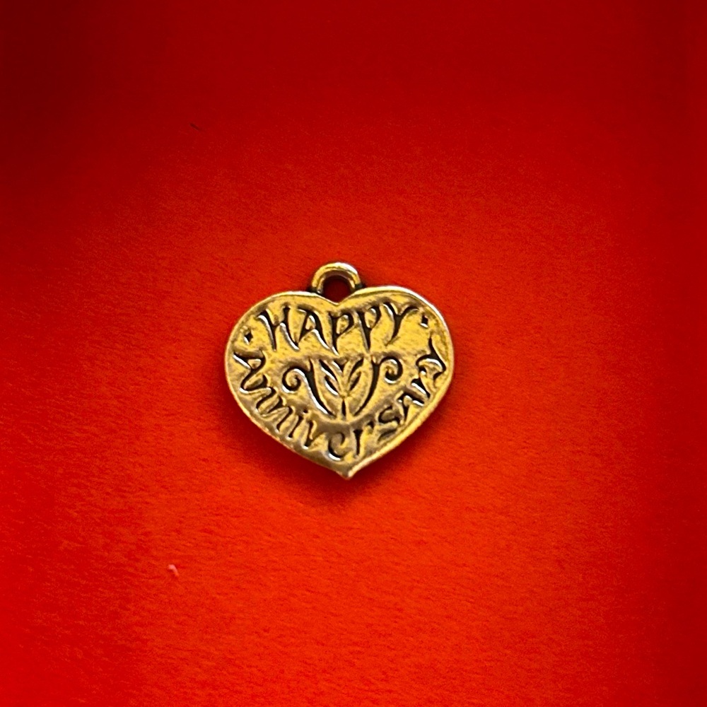 James Avery Retired Happy Anniversary Sterling Sliver Charm     0036